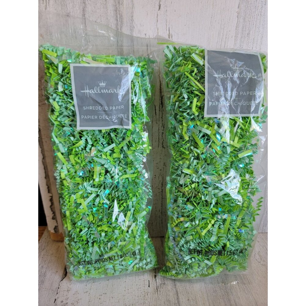 Hallmark shredded paper glitter gift‎ accessories set